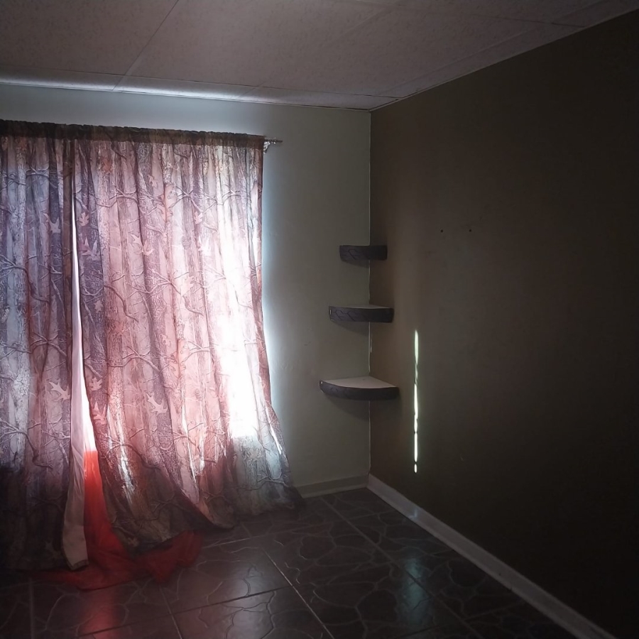 7 Bedroom Property for Sale in Carters Glen Northern Cape